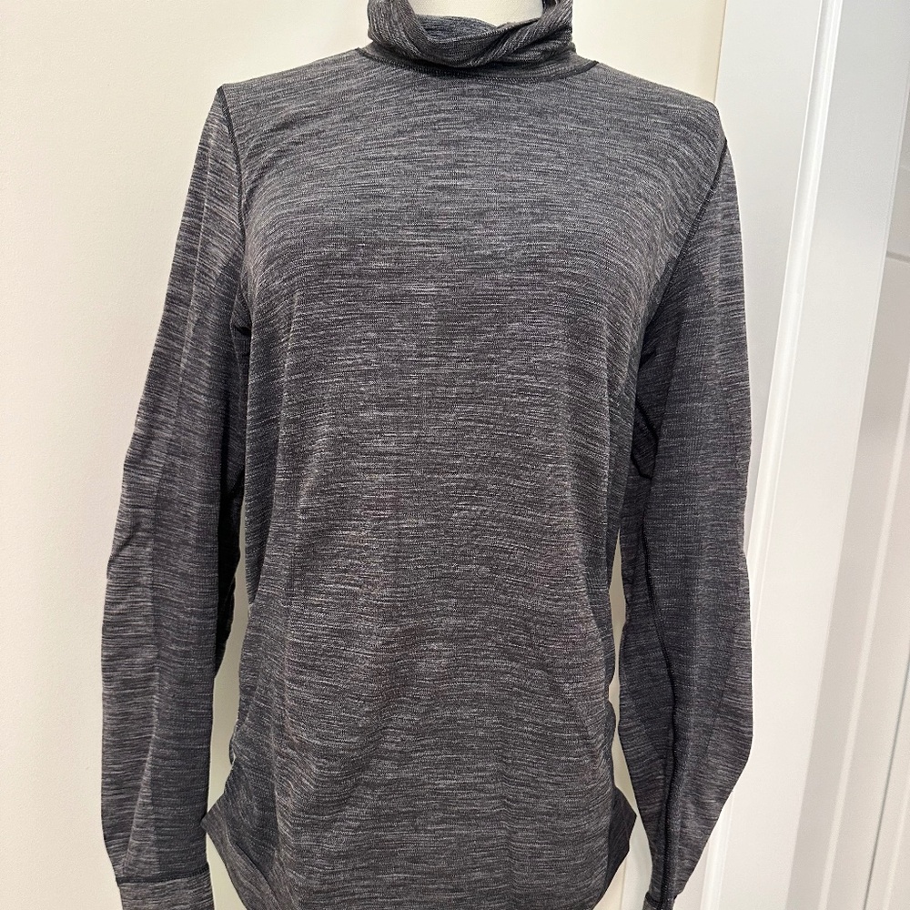 Lululemon Turtleneck